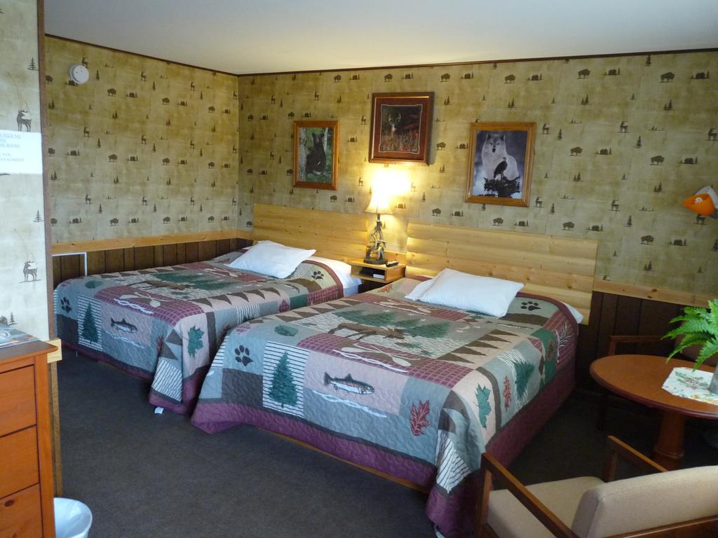 Country 2* Tilden